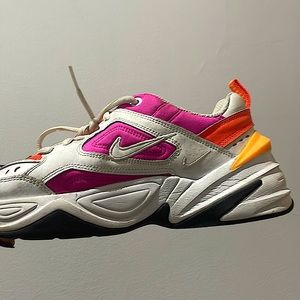 NIKE DAD SHOES💖🧡